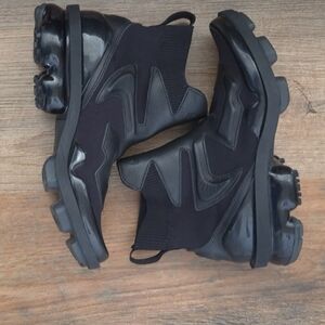 Nike Air VaporMax Lite 2  Black. Size 7.5 Women
